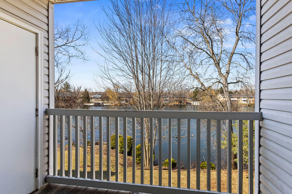 505 Lake Bluff Road, Unit C Thiensville, WI 53092 - Photo 12 of 25 Balcony