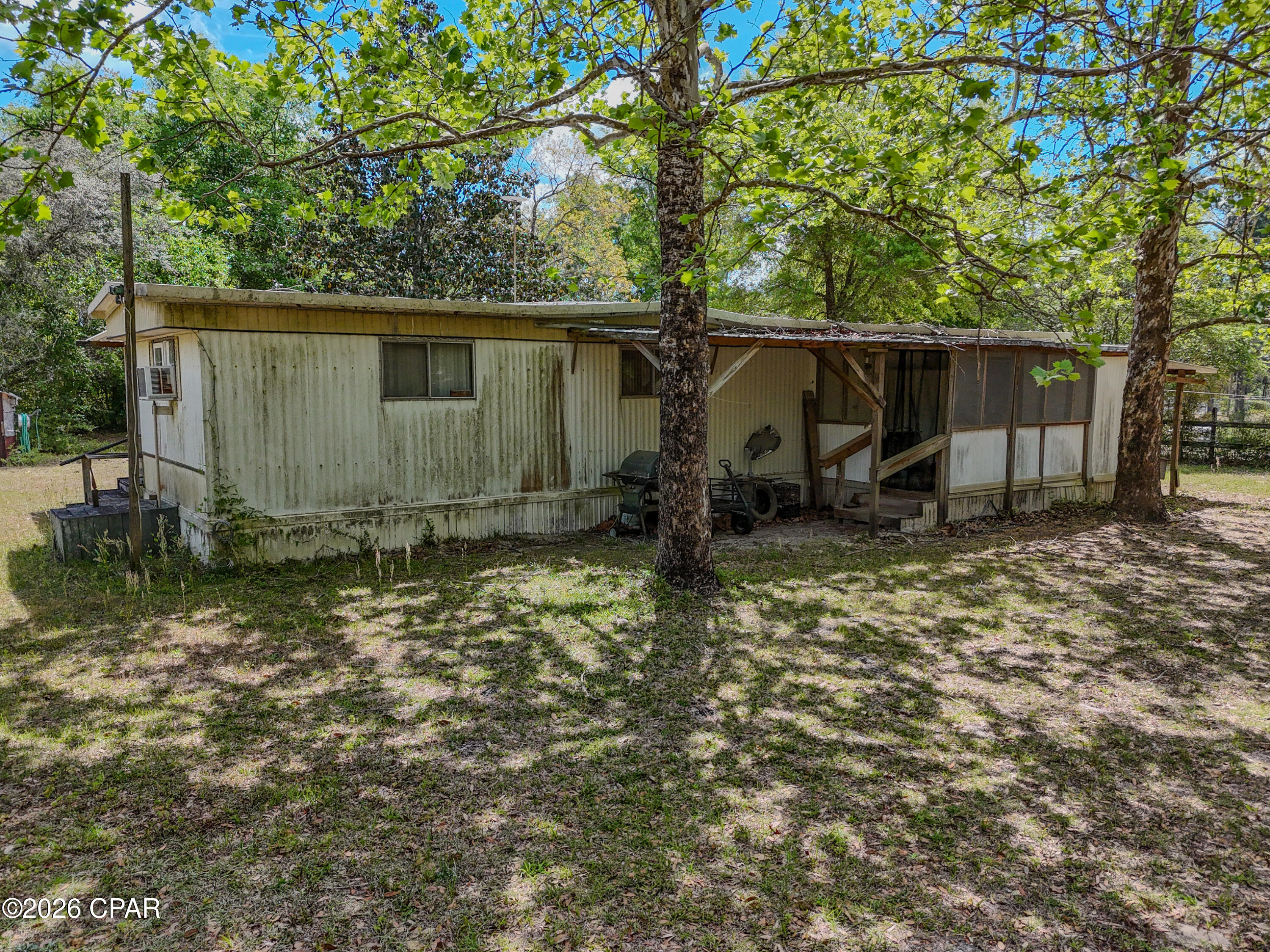 12535 Perkins Road Southport, FL 32409 - Photo 12 of 23