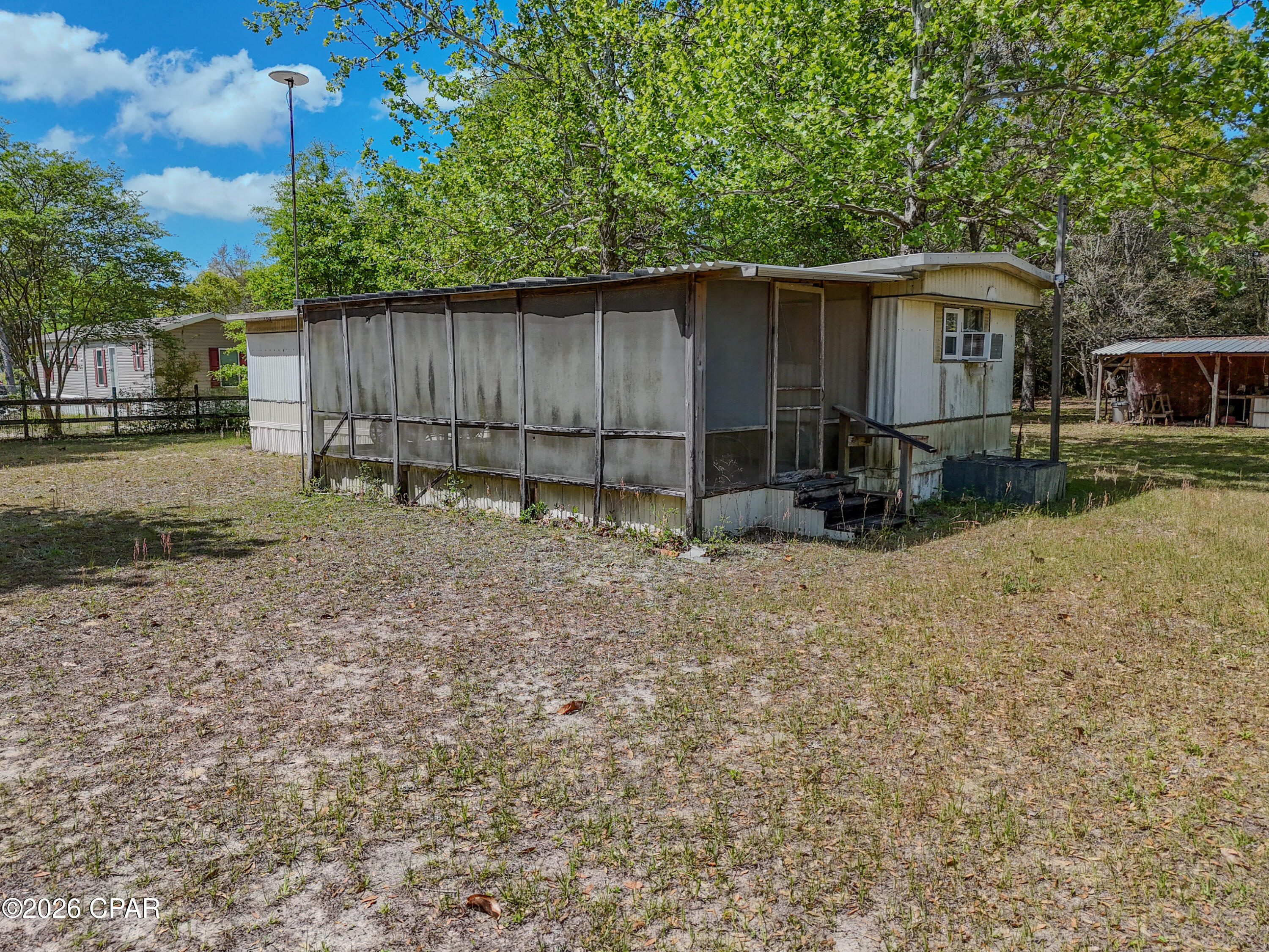 12535 Perkins Road Southport, FL 32409 - Photo 19 of 23