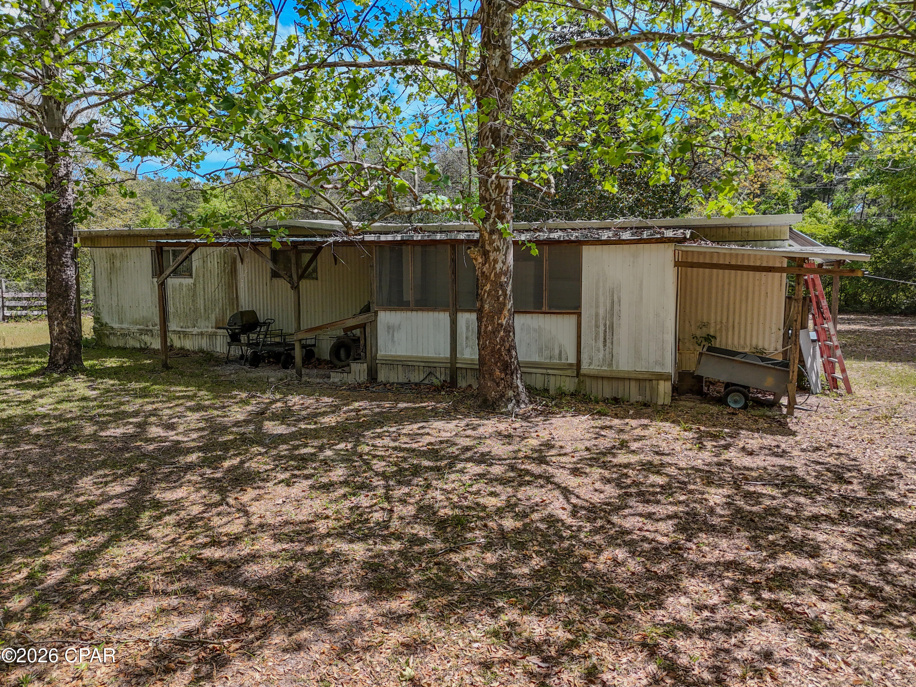 12535 Perkins Road Southport, FL 32409 - Photo 20 of 23