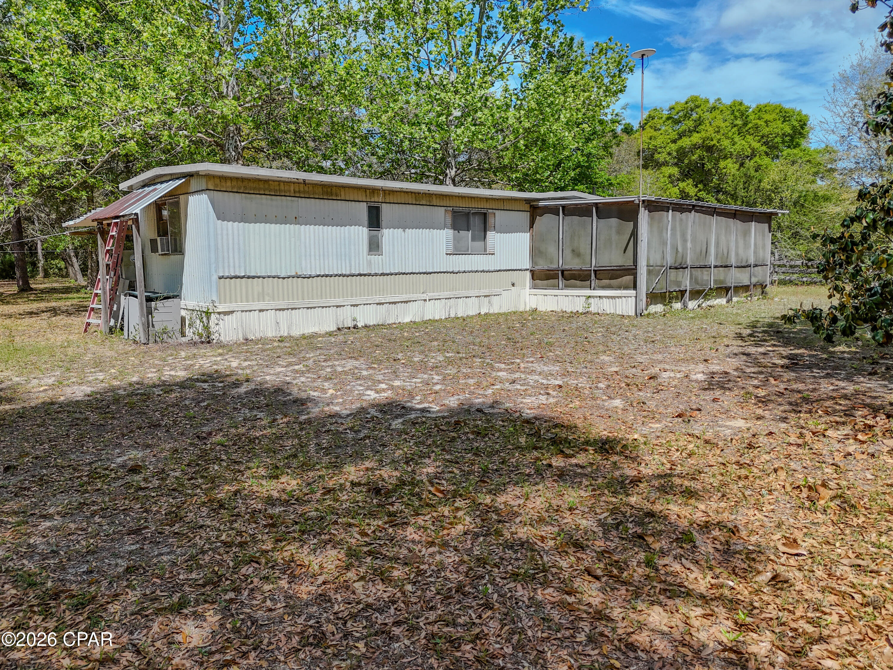 12535 Perkins Road Southport, FL 32409 - Photo 21 of 23