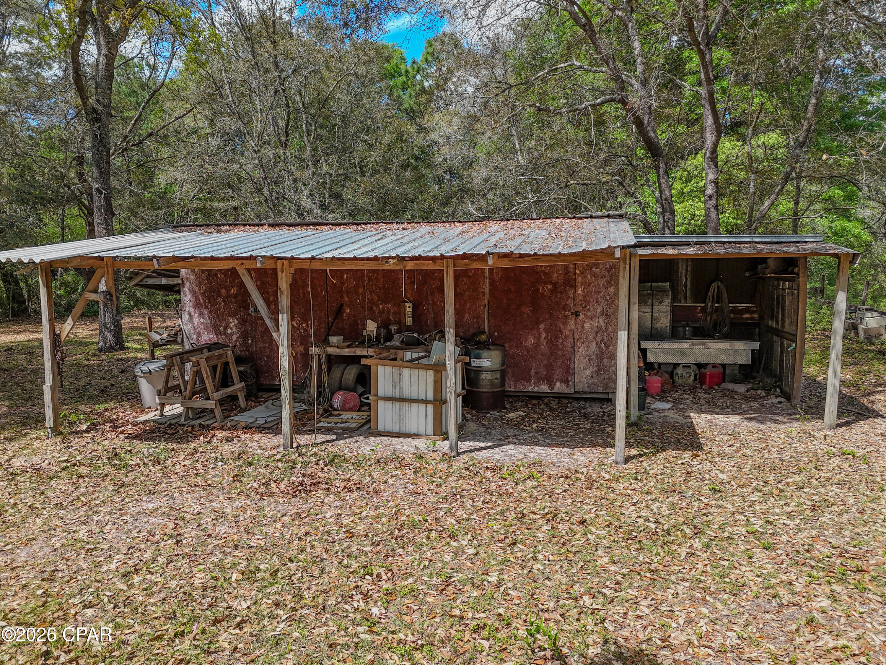 12535 Perkins Road Southport, FL 32409 - Photo 6 of 23