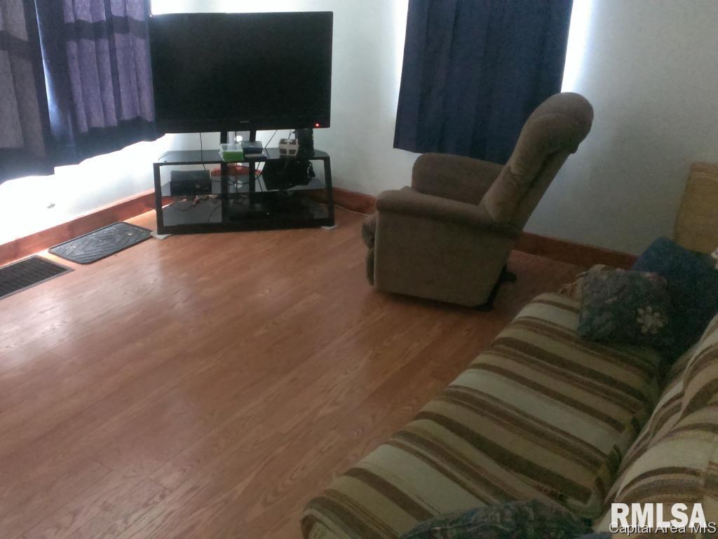 2632 Yale Boulevard Springfield, IL 62703 - Photo 5 of 11 Gallery Image 5