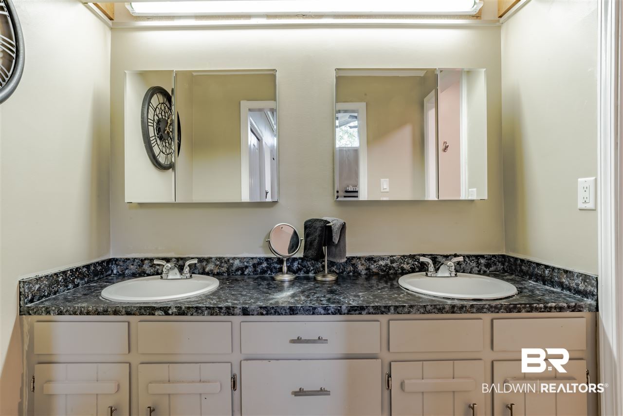 2101 Bismark Court Mobile, AL 36618 - Photo 10 of 20