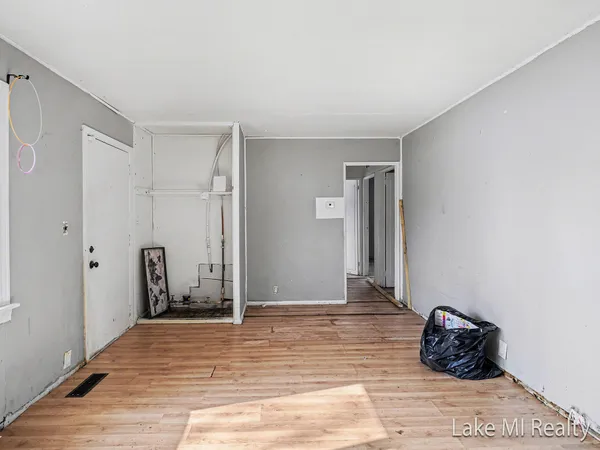 $85,000 | 38 West Coolidge Avenue, Battle Creek, MI 49037