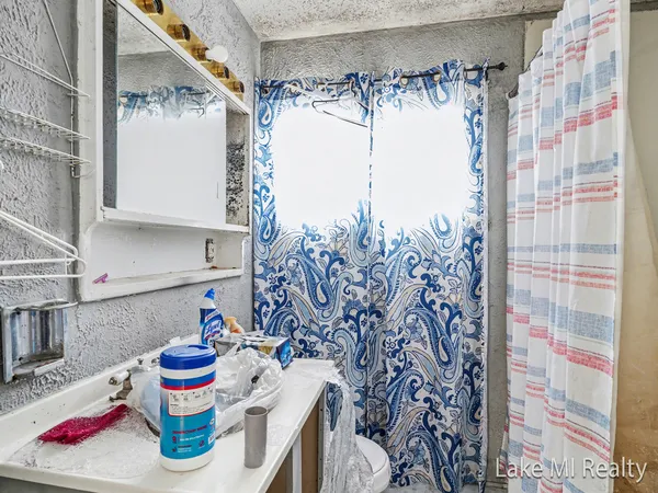 $85,000 | 38 West Coolidge Avenue, Battle Creek, MI 49037