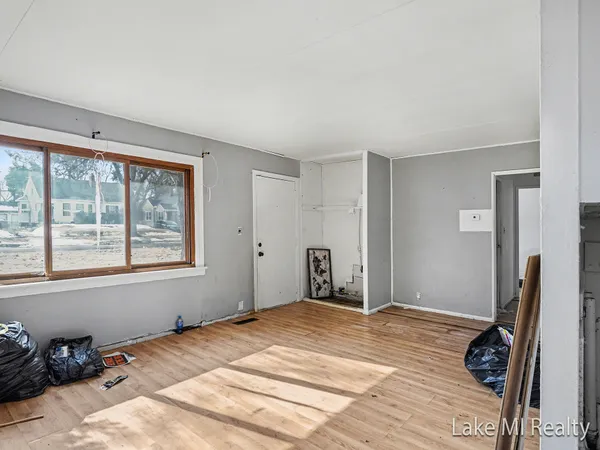 $85,000 | 38 West Coolidge Avenue, Battle Creek, MI 49037