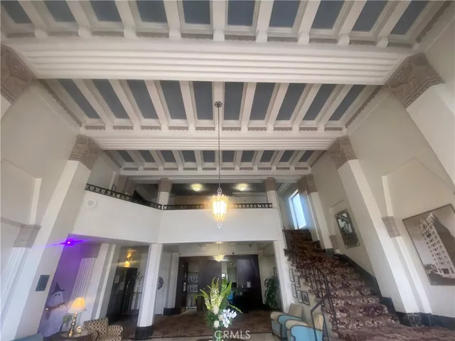 $1,498 | 140 Linden Avenue, Long Beach, CA 90802