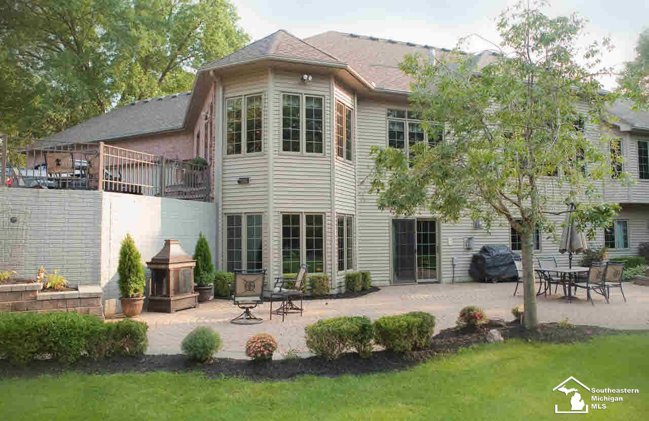 13300 Todd Road Ida, MI 48140 - Photo 4 of 25 20448080-3.JPG