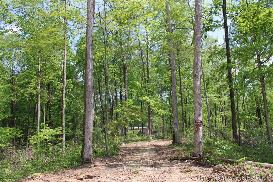 555 E North County Road North Vernon, IN 47265 - Photo 18 of 34