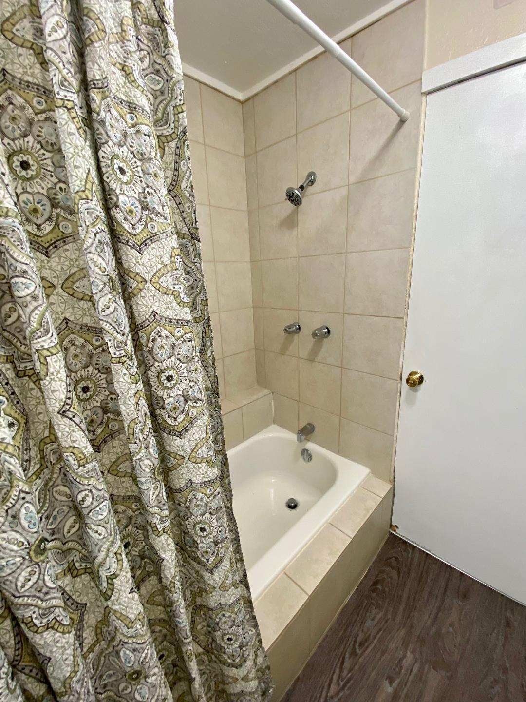 405 Channing Way Exeter, CA 93221 - Photo 36 of 49 Channing 2 bath4
