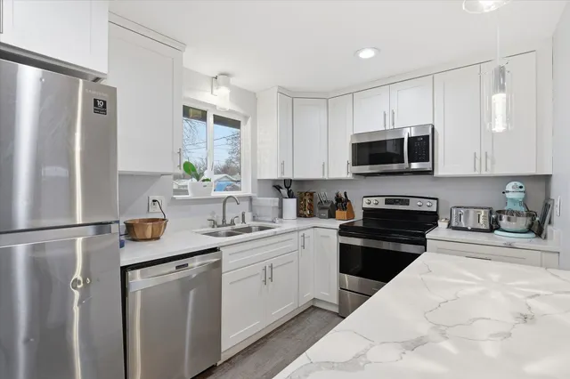 $334,999 | 2927 North Smith Street, Spokane, WA 99207