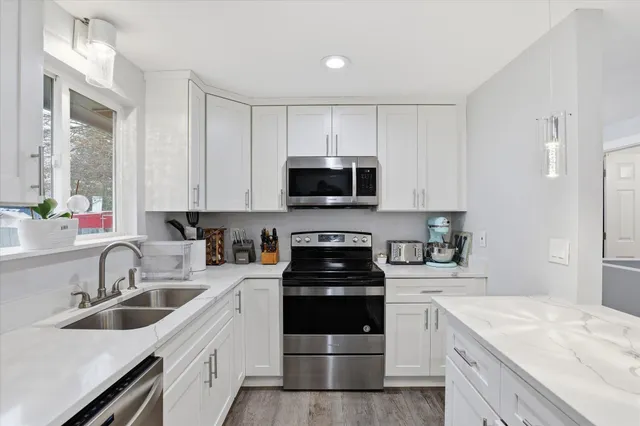 $334,999 | 2927 North Smith Street, Spokane, WA 99207