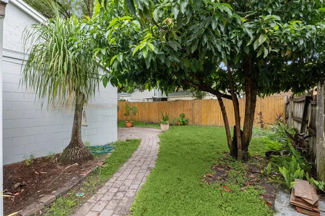 $274,900 | 1256 Pin Oak Drive, Apopka, FL 32703