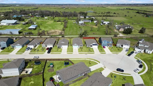$2,100 | 481 Tejas Trail, Waller, TX 77484