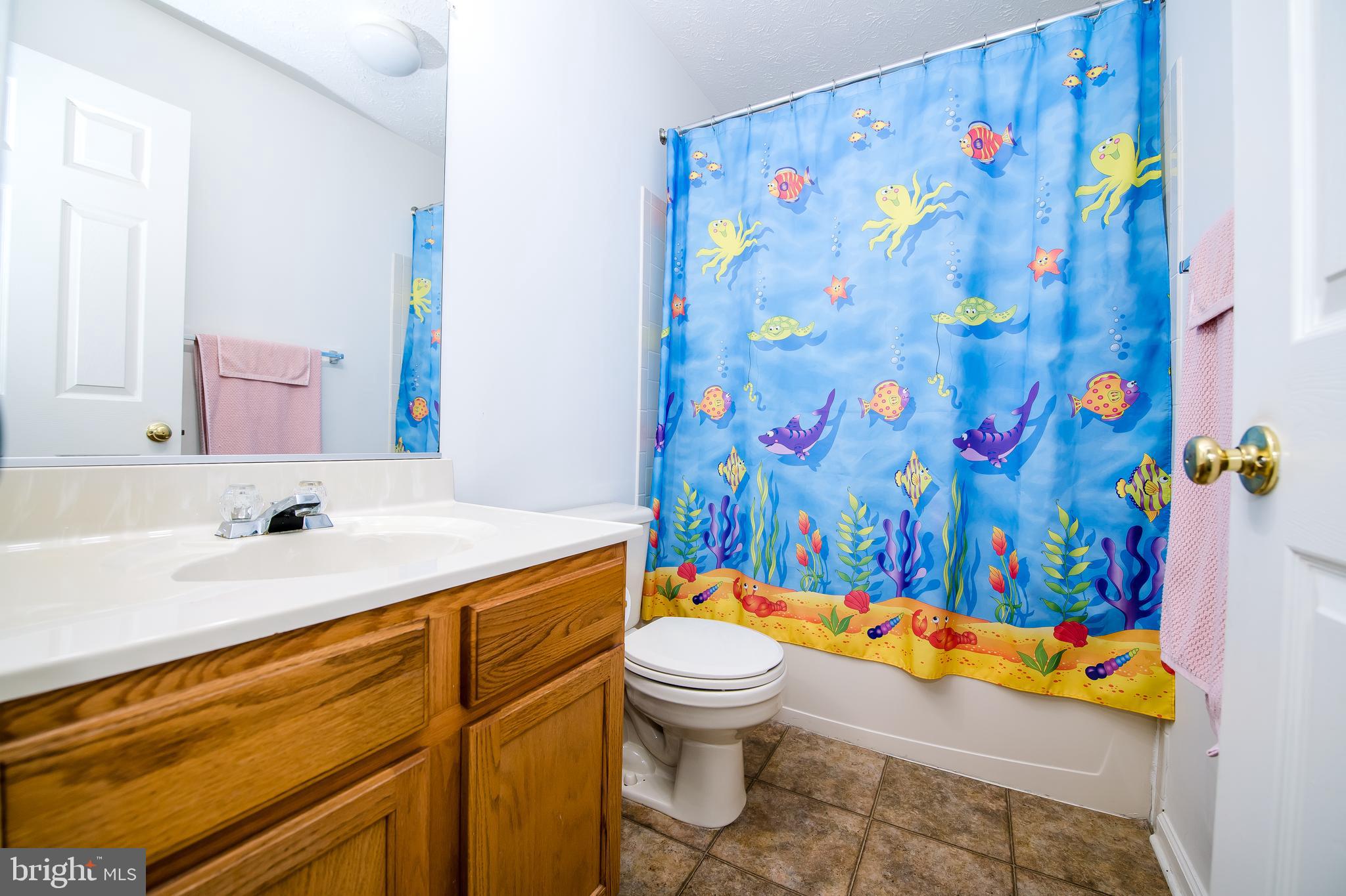 5029 Leasdale Road Baltimore, MD 21237 - Photo 19 of 26 Full Bathroom on third floor