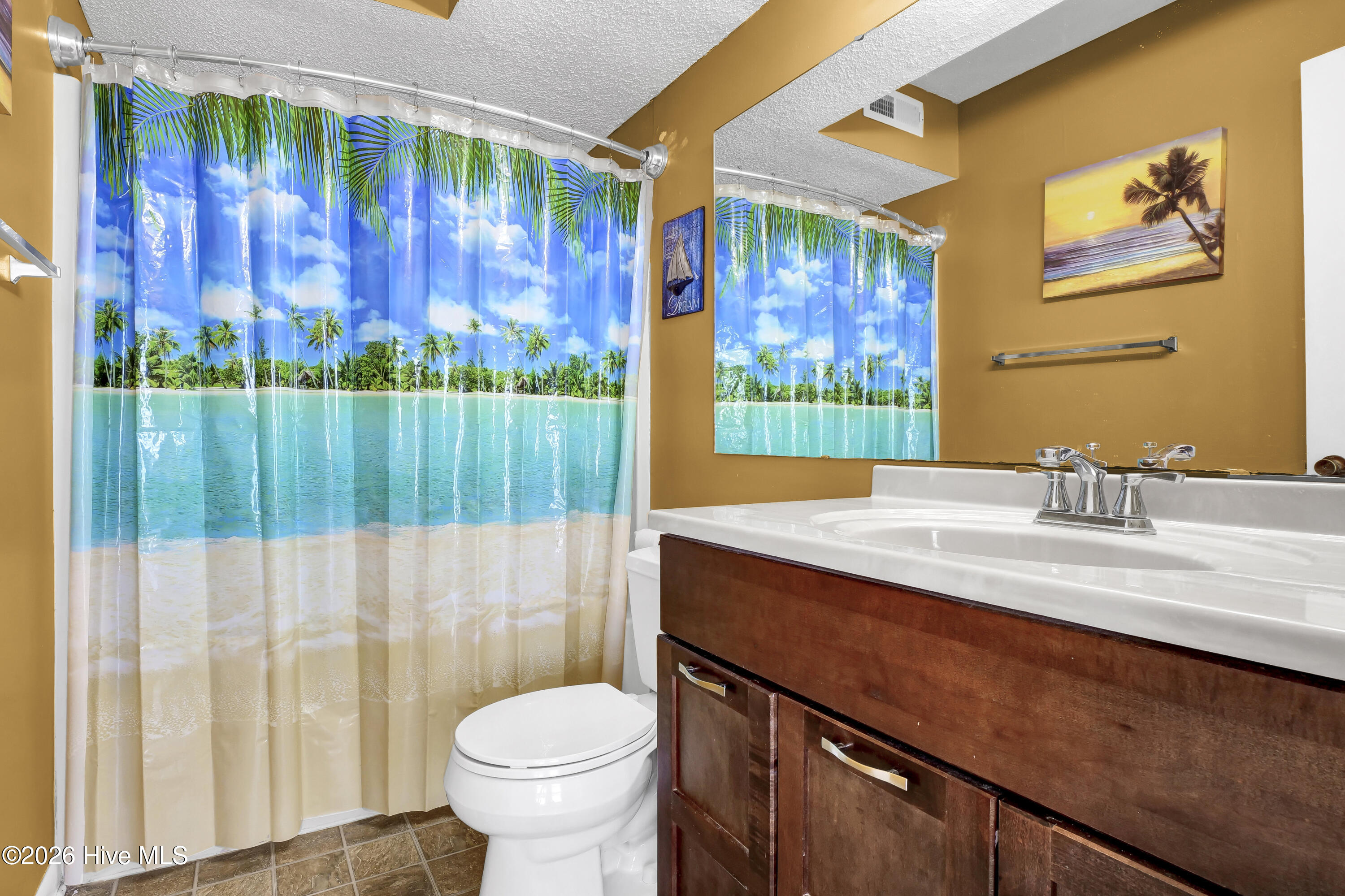 2000 New River Inlet Road, Unit 2207 North Topsail Beach, NC 28460 - Photo 18 of 41 Bathroom 1
