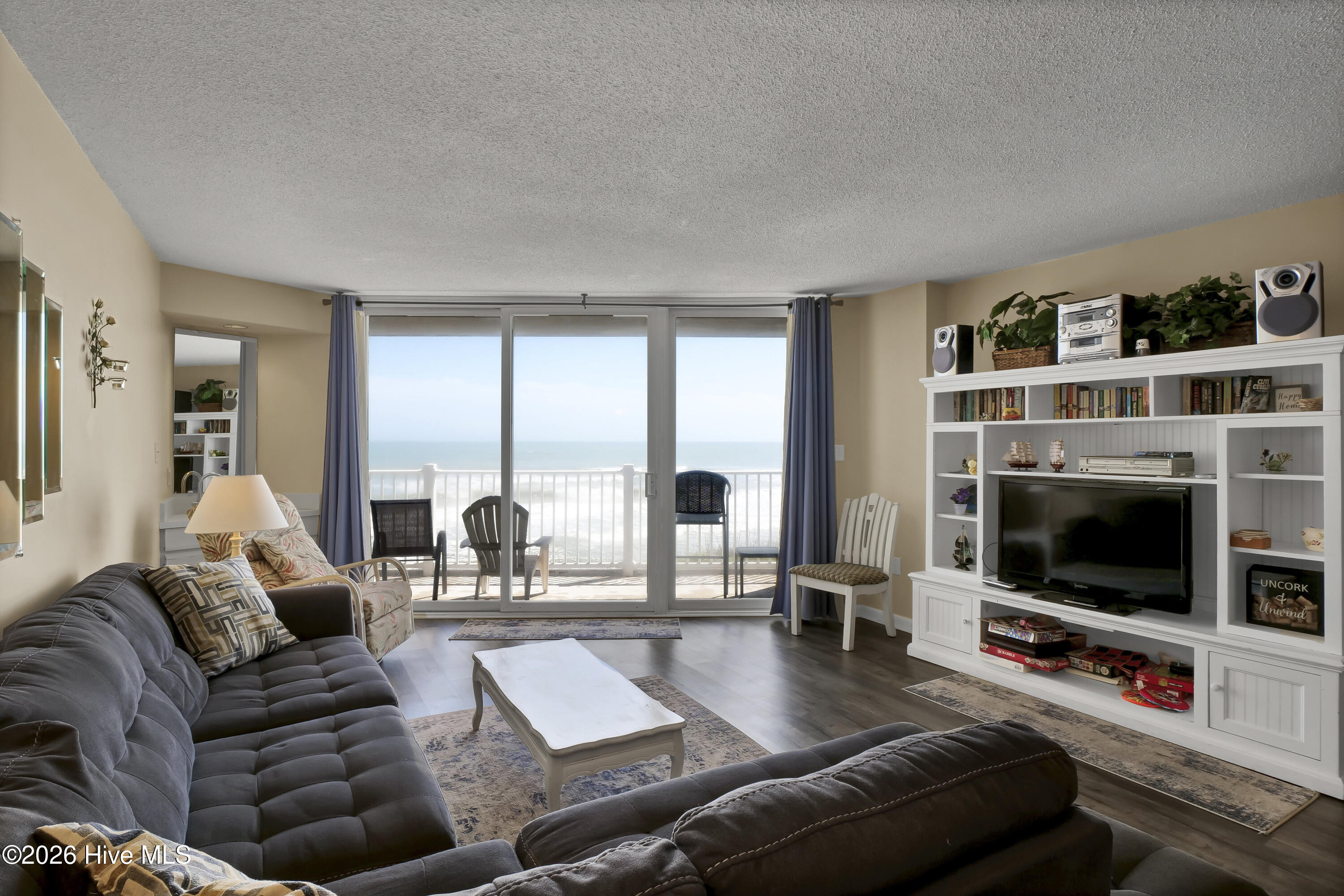 2000 New River Inlet Road, Unit 2207 North Topsail Beach, NC 28460 - Photo 8 of 41 Living Area