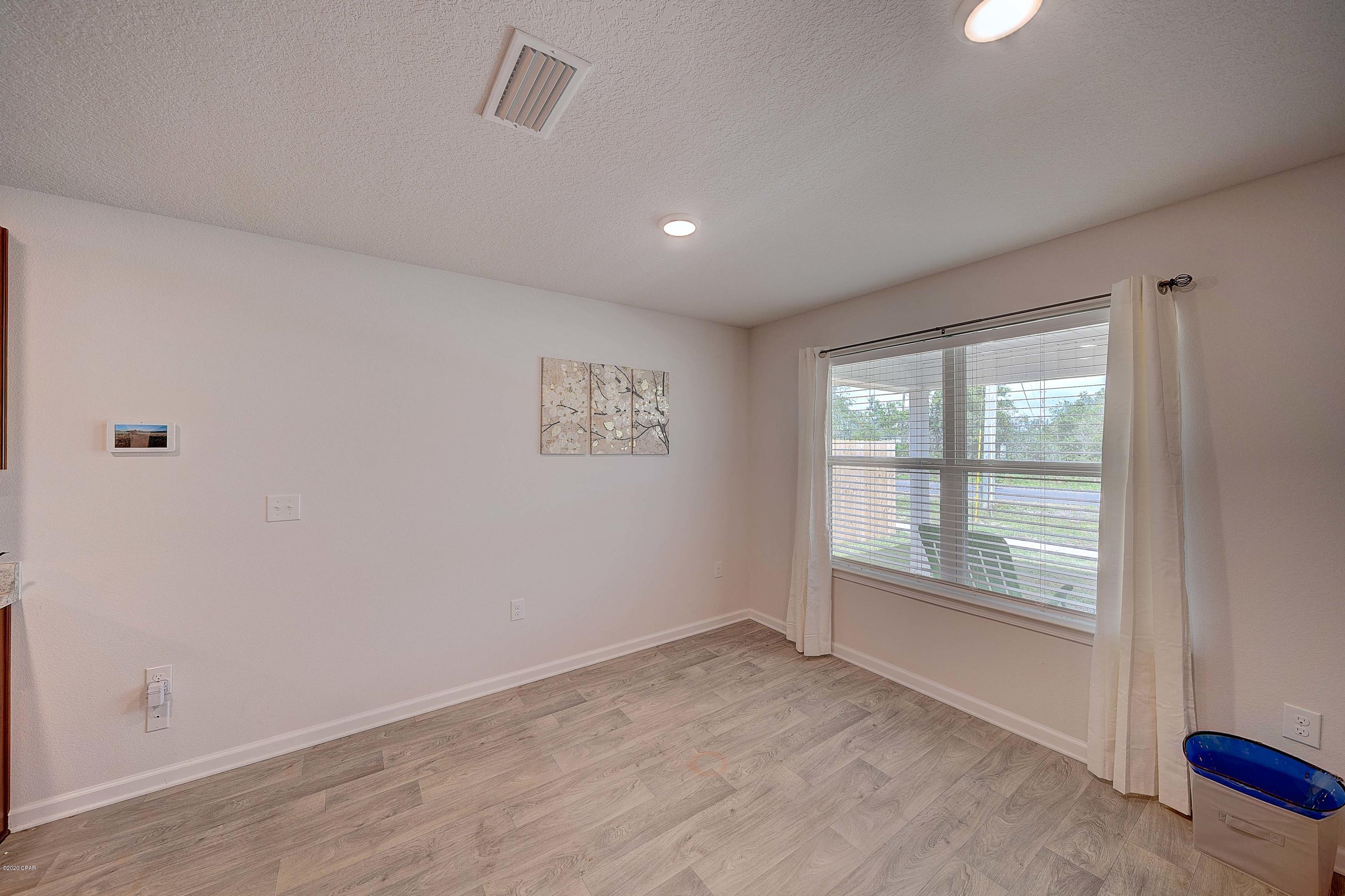 157 Osprey Lake Road Callaway, FL 32404 - Photo 10 of 31