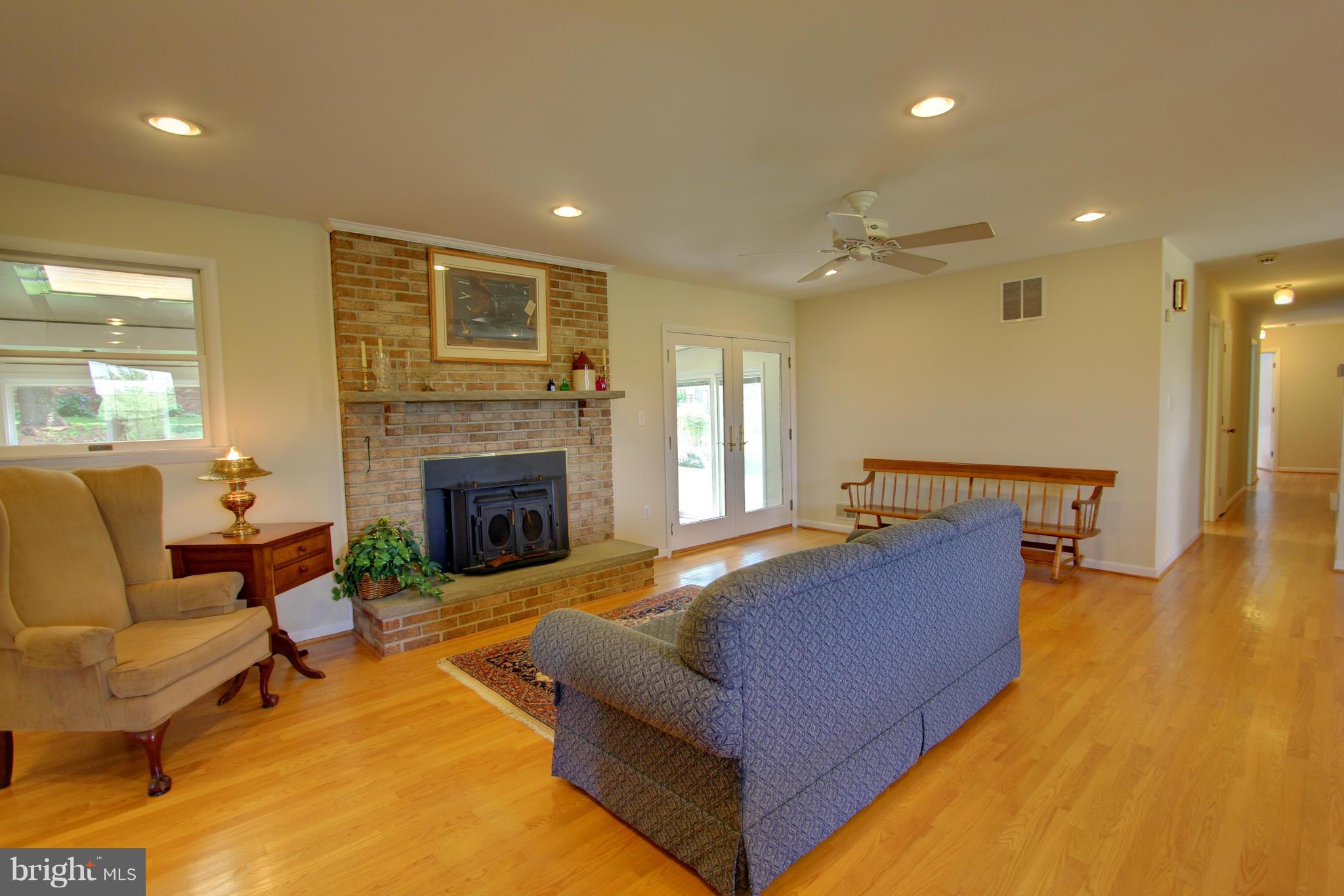 8204 Reservoir Road Fulton, MD 20759 - Photo 14 of 30 Family Room