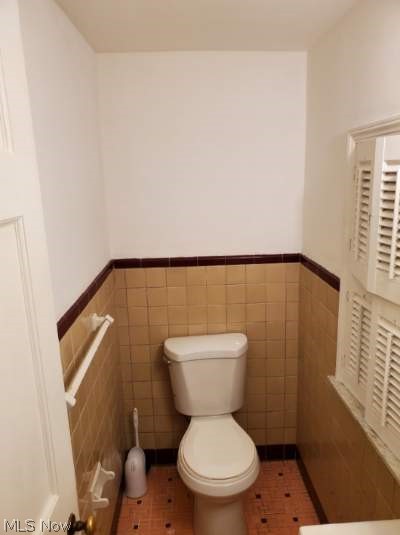 692 Quilliams Road Cleveland Heights, OH 44121 - Photo 13 of 24 Gallery Image 13