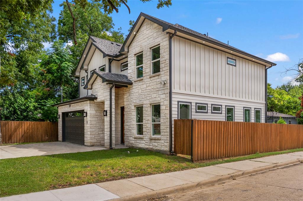 3102 Chicago Street Dallas, TX 75212 - Photo 19 of 20 front view of a house with a yard