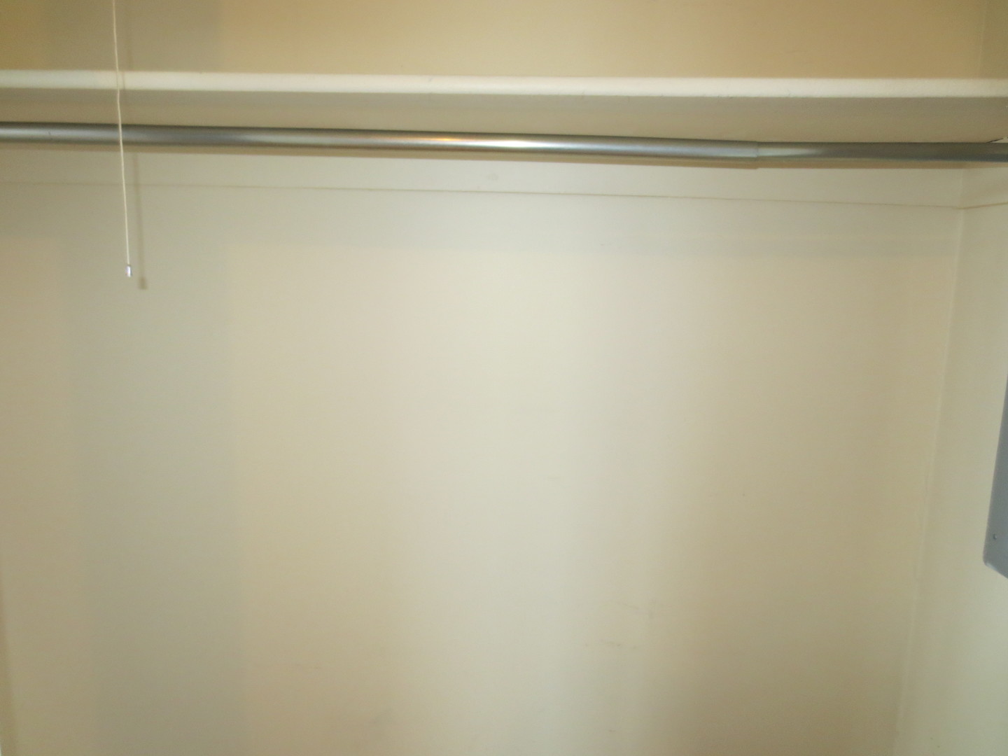 655 West Irving Park Road, Unit 2112 Chicago, IL 60613 - Photo 18 of 49 a close up view of a shower