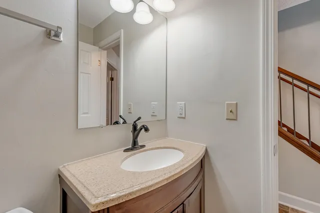 $1,850 | 208 Southlake Court, Niceville, FL 32578