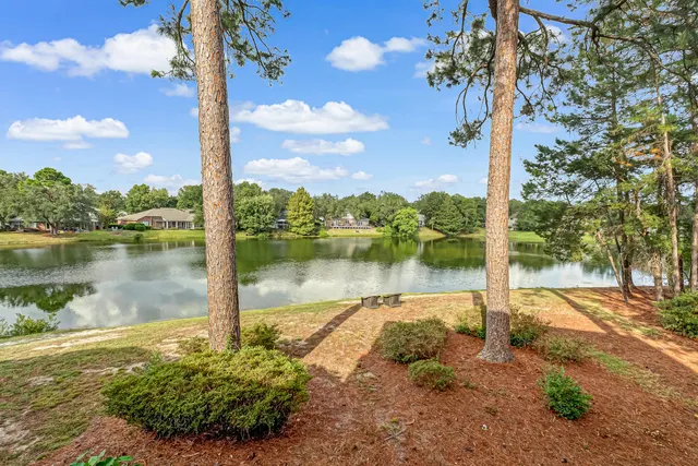 $1,850 | 208 Southlake Court, Niceville, FL 32578