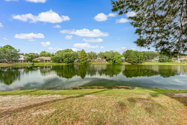 $1,850 | 208 Southlake Court, Niceville, FL 32578