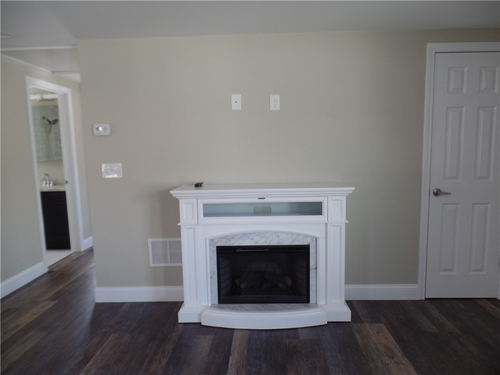 16 Fernwood Road Bristol, RI 02809 - Photo 8 of 16 Gallery Image 8