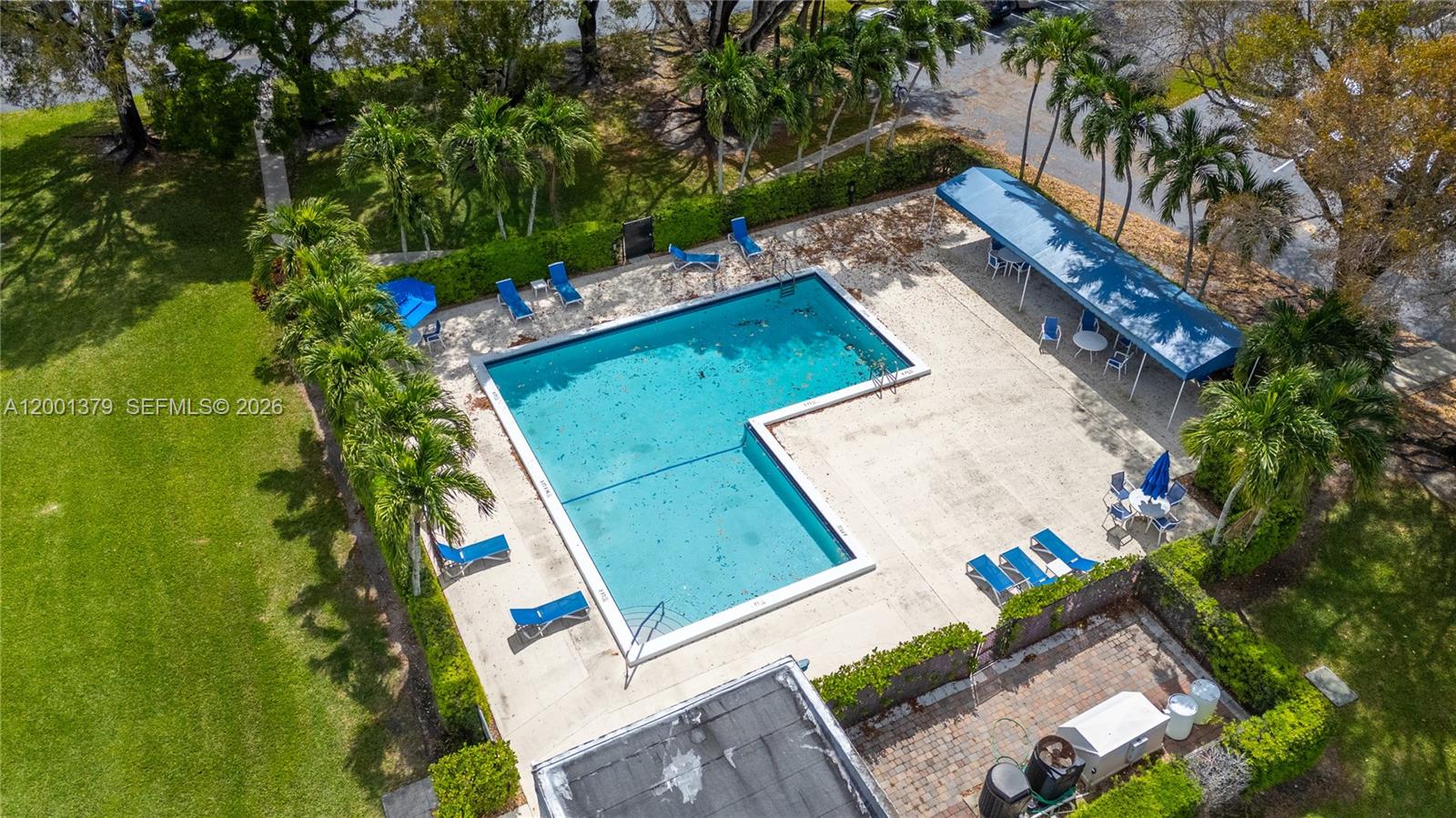 16251 Golf Club Road, Unit 311 Weston, FL 33326 - Photo 34 of 38 an aerial view of a house with outdoor space