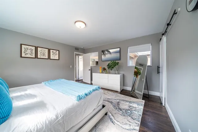 $4,995 | 2101 North 52nd Avenue, Hollywood, FL 33021