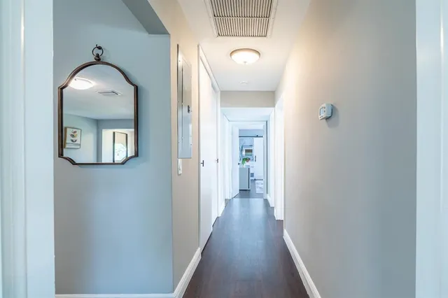 $4,995 | 2101 North 52nd Avenue, Hollywood, FL 33021