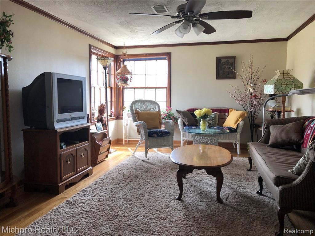 389 West Dryden Road Metamora, MI 48455 - Photo 15 of 33 IMG_3088.JPG