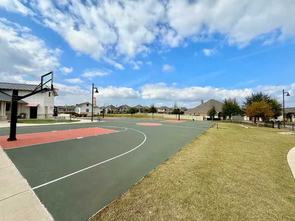 $2,095 | 249 La Dera Drive, Liberty Hill, TX 78642