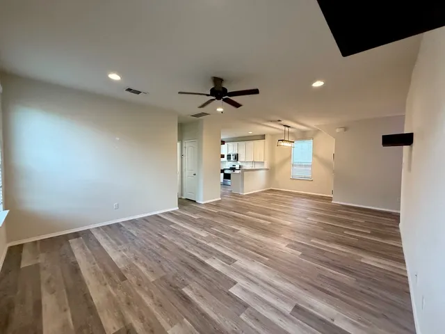 $2,195 | 249 La Dera Drive, Liberty Hill, TX 78642