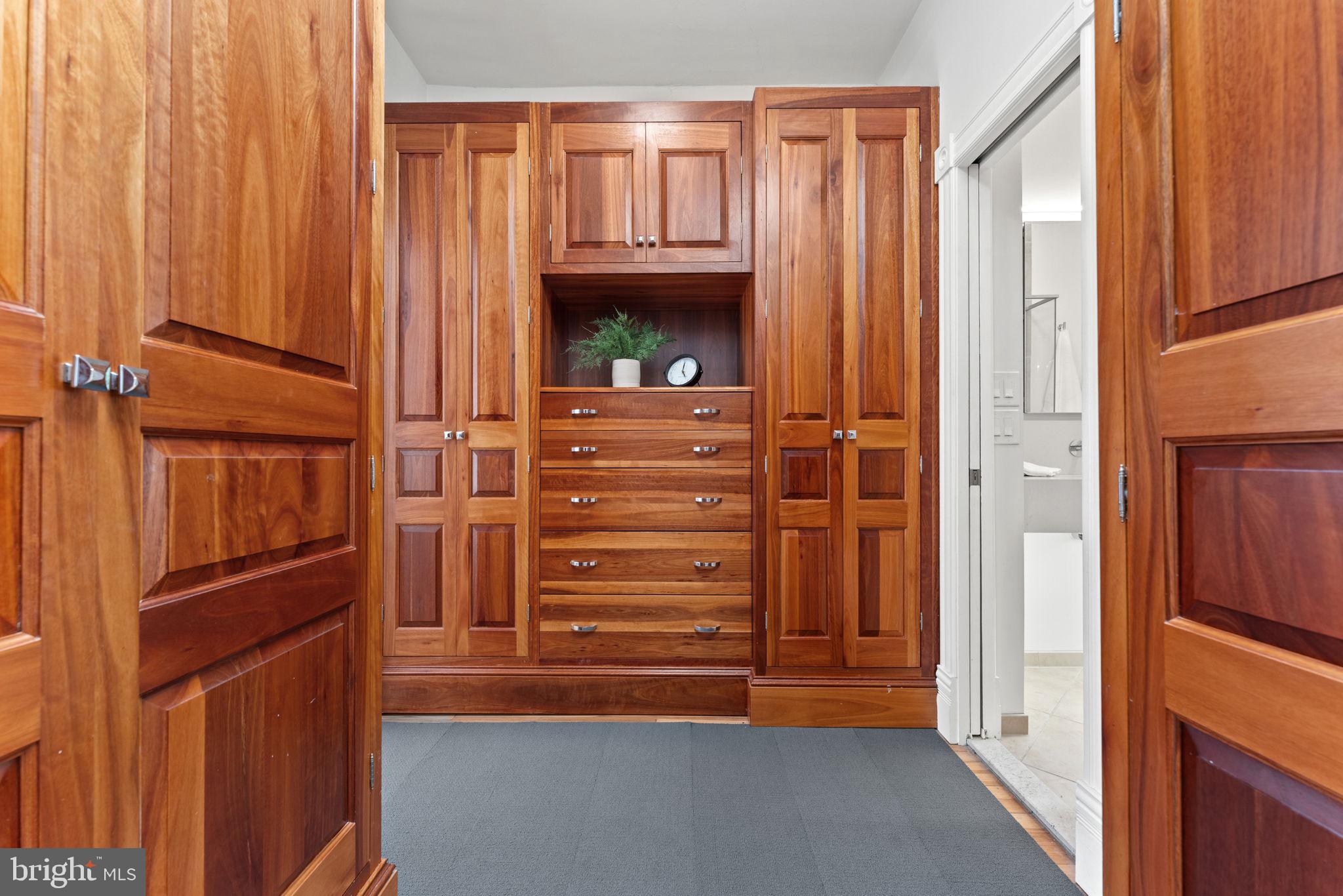111 8th Street Southeast Washington, DC 20003 - Photo 29 of 47