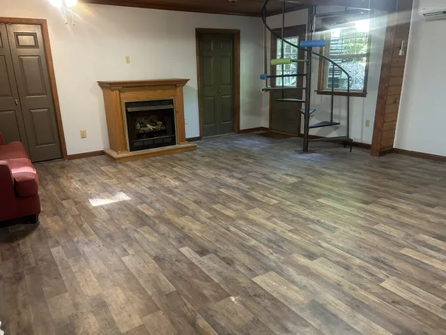 $149,900 | 155 Lakeshore Drive, Sugar Tree, TN 38380