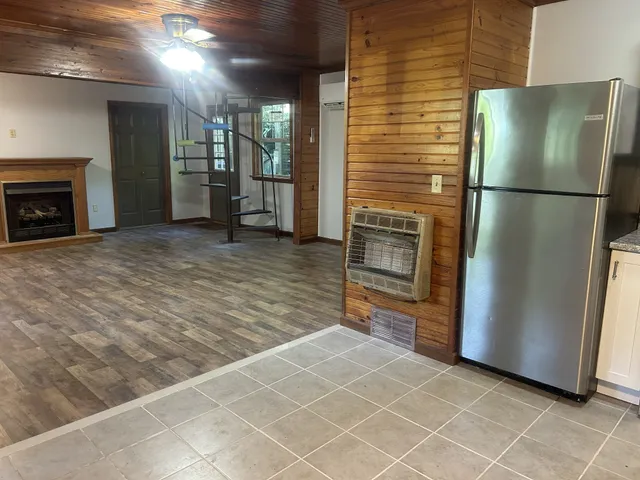 $149,900 | 155 Lakeshore Drive, Sugar Tree, TN 38380