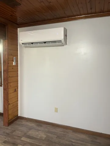 $149,900 | 155 Lakeshore Drive, Sugar Tree, TN 38380