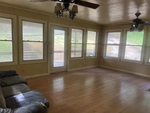 $149,900 | 155 Lakeshore Drive, Sugar Tree, TN 38380