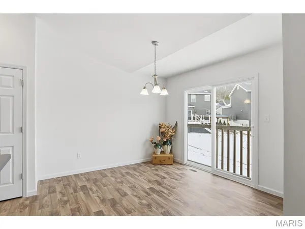 $449,000 | 689 Fox Creek Drive, Fenton, MO 63026