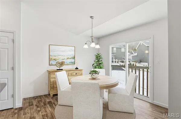 $449,000 | 689 Fox Creek Drive, Fenton, MO 63026