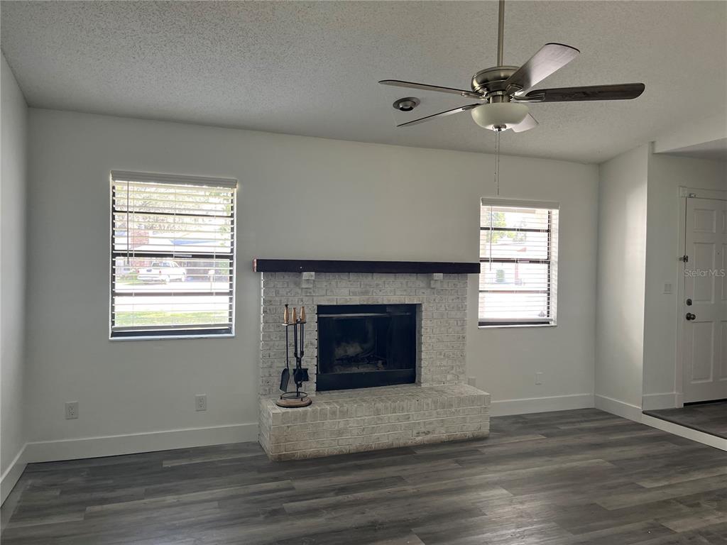 4036 Bibb Lane Orlando, FL 32817 - Photo 4 of 24