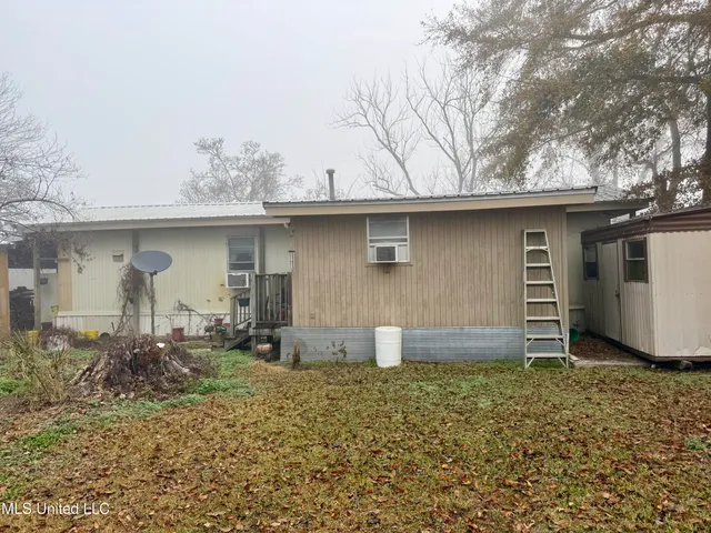 $60,000 | 979 Bear Lake Road East, Tallulah, LA 71282