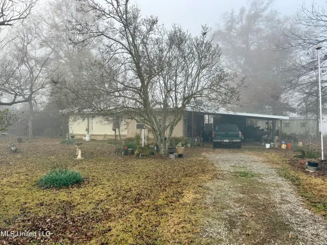 $60,000 | 979 Bear Lake Road East, Tallulah, LA 71282