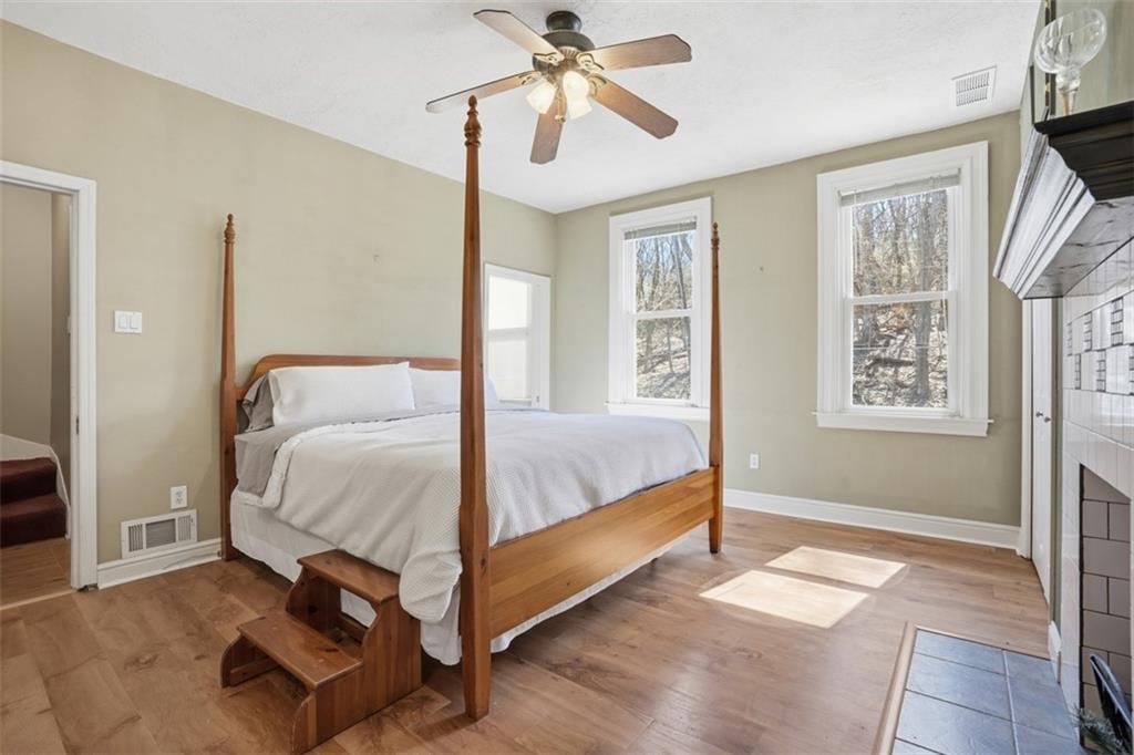 1202 Romanhoff Street Pittsburgh, PA 15212 - Photo 16 of 30