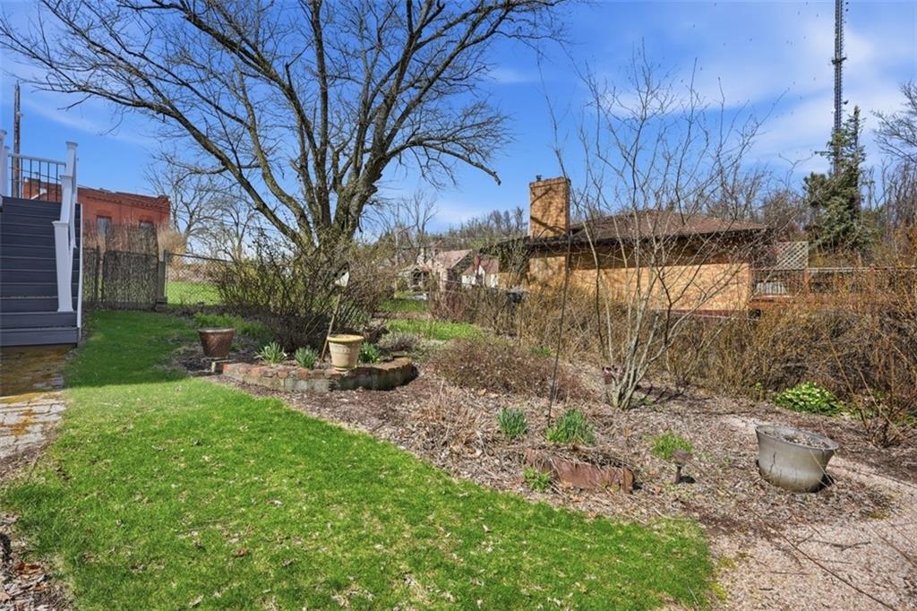 1202 Romanhoff Street Pittsburgh, PA 15212 - Photo 24 of 30