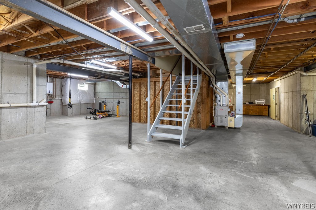 8965 Hickory Meadows Road Boston, NY 14025 - Photo 43 of 49 Basement